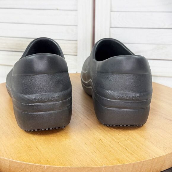 Crocs Neria Pro II Slip Resistant Work Clogs Black 7 Slip On 205384 - Picture 6 of 10